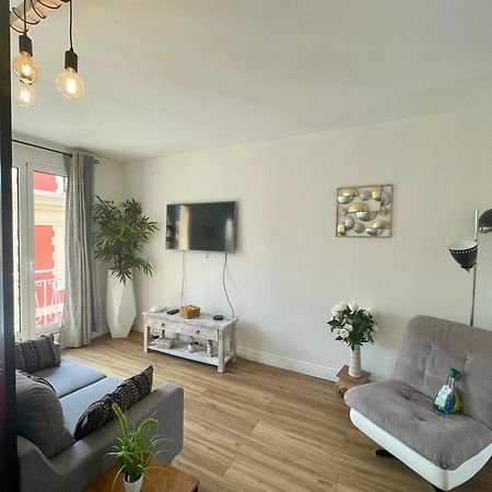 Le Verlaine, Studio En Centre Ville A Deux Minutes Des Plages Мантон Екстер'єр фото